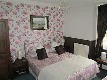 ブルックランズ ベッド・アンド・ブレックファスト ボウネス＝オン＝ウィンダミア