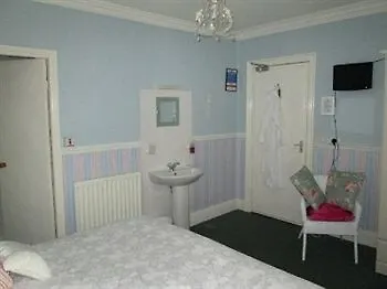 Bed & Breakfast Brooklands 3*