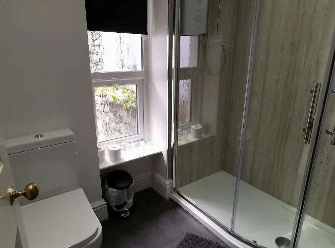 Brooklands فندق مبيت وإفطار باونيس أون وينديرمير