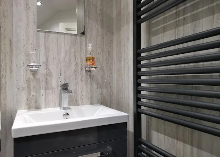 Brooklands فندق مبيت وإفطار